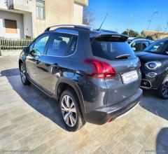 Auto - Peugeot 2008 bluehdi 100 s&s allure