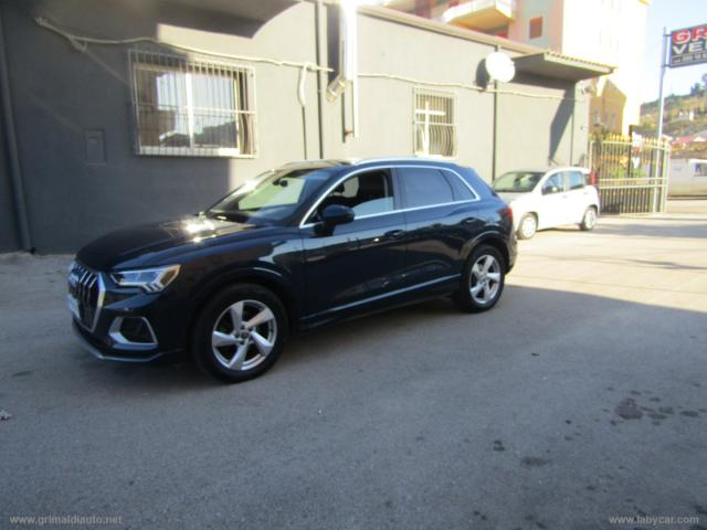 Audi q3 35 tdi s tronic business advanced