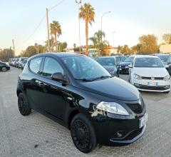 Auto - Lancia ypsilon 1.2 69 cv 5p. s&s elefantino