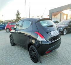 Auto - Lancia ypsilon 1.2 69 cv 5p. s&s elefantino