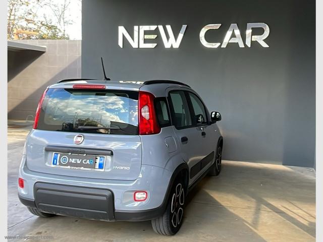 Auto - Fiat panda 1.0 firefly s&s hybrid city life