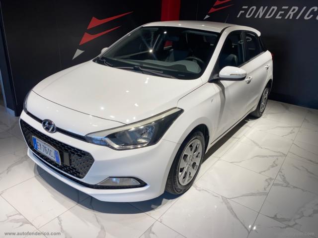 Auto - Hyundai i20 1.1 crdi 12v 5p. comfort