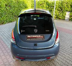 Auto - Lancia ypsilon 1.0 firefly 5p.s&s hyb. gold pl.