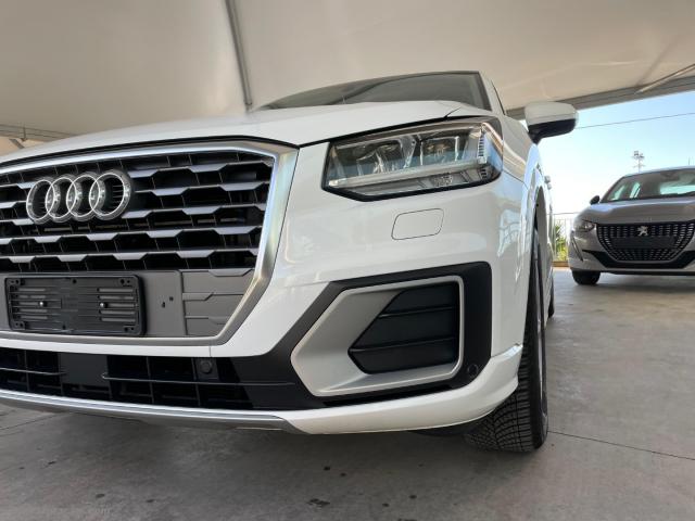 Auto - Audi q2 35 tdi admired