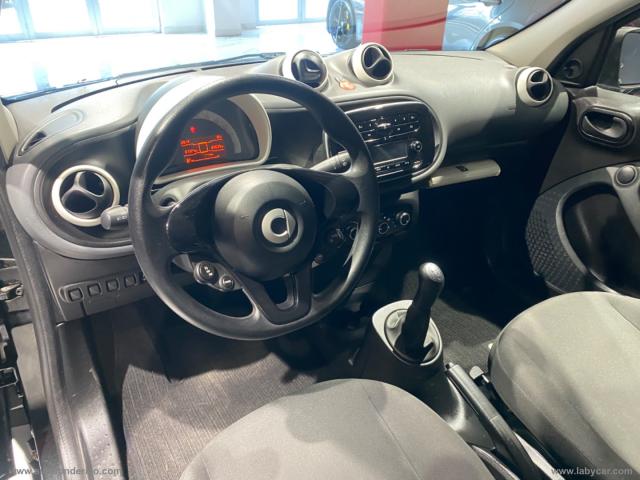 Auto - Smart forfour 60 1.0 youngster