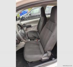 Auto - Seat mii 1.0 5p. fr line