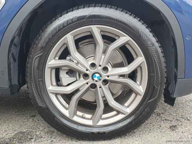 Auto - Bmw x3 xdrive20d xline