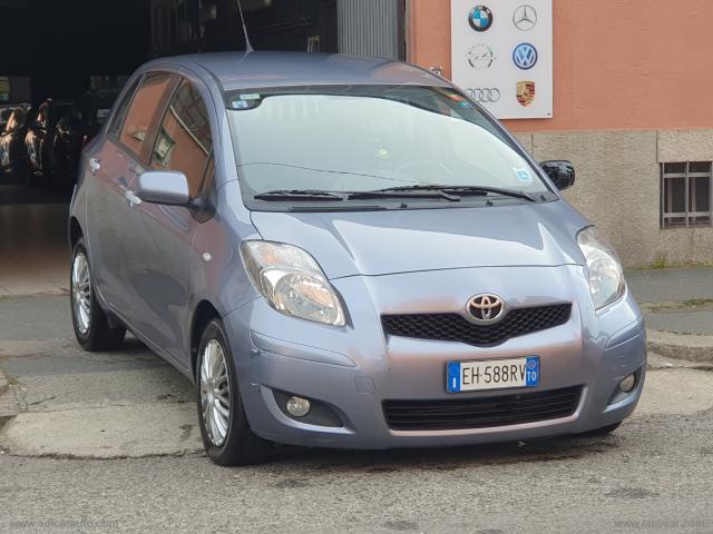 Auto - Toyota yaris 1.4 d-4d 5p. 90cv