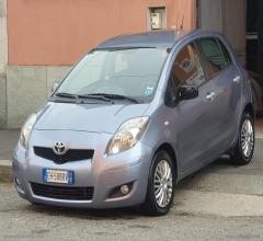 Auto - Toyota yaris 1.4 d-4d 5p. 90cv