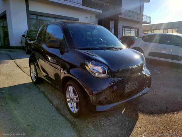 Auto - Smart fortwo eq pure