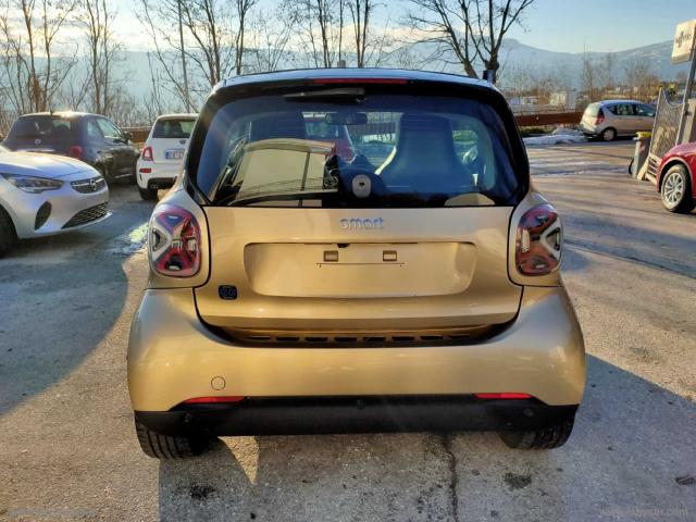 Auto - Smart fortwo eq prime sport