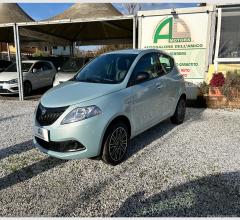 Lancia ypsilon 1.0 firefly 5p. s&s hybrid