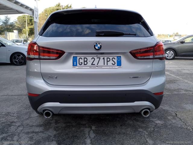 Auto - Bmw x1 sdrive18d xline