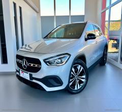 Auto - Mercedes-benz gla 200 d automatic sport plus