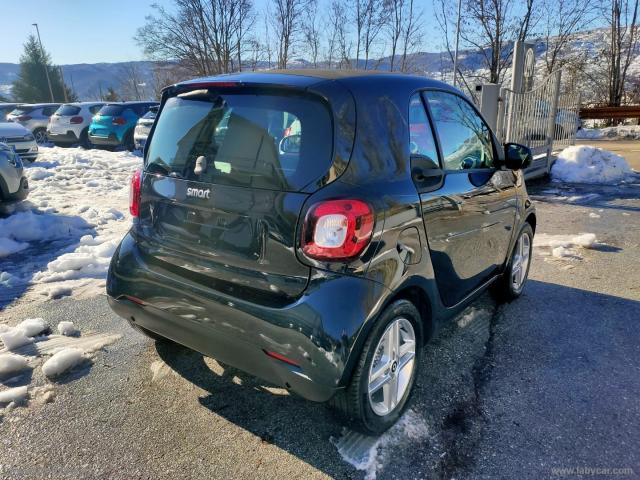 Auto - Smart fortwo eq pure