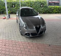 Alfa romeo giulietta 1750 tbi quadrifoglio verde