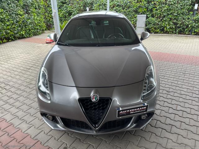 Auto - Alfa romeo giulietta 1750 tbi quadrifoglio verde