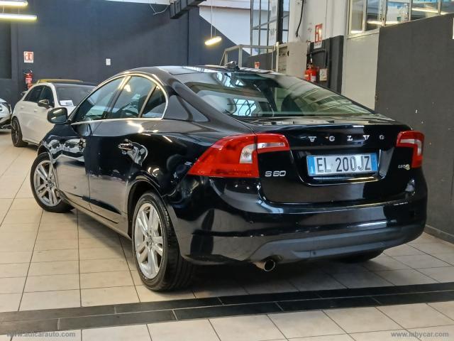 Auto - Volvo s60 drive kinetic