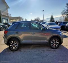 Auto - Volkswagen t-roc 2.0 tdi scr style