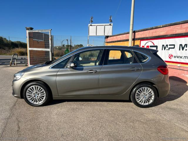 Auto - Bmw 218d active tourer luxury 2.0 150cv