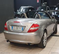 Auto - Mercedes-benz slk 200 kompressor