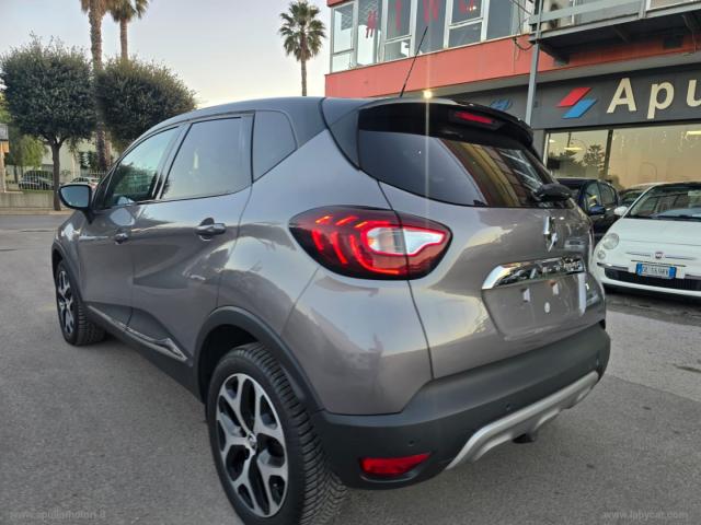 Auto - Renault captur dci 8v 90 cv r-link