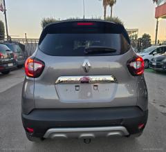 Auto - Renault captur dci 8v 90 cv r-link