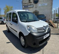 Auto - Renault kangoo 1.5 dci 90 cv 5p. live