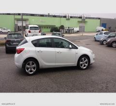 Auto - Opel astra 1.7 cdti 110 cv 5p. cosmo