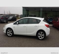 Auto - Opel astra 1.7 cdti 110 cv 5p. cosmo