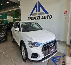 Audi q3 35 tdi s tronic business advanced