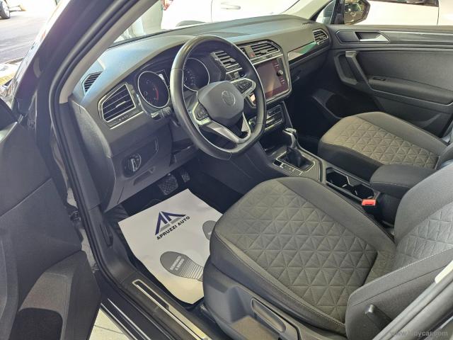 Auto - Volkswagen tiguan 2.0 tdi 150cv scr dsg life