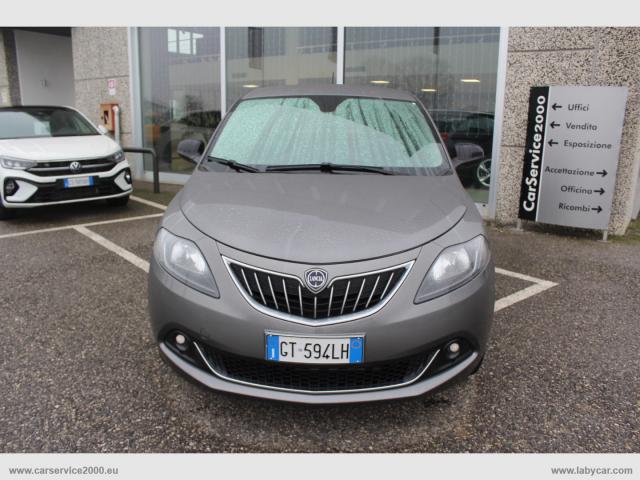 Auto - Lancia ypsilon 1.0 firefly 5p.s&s hyb. gold pl.