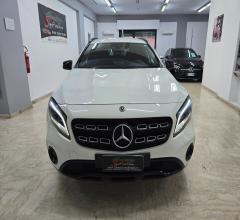 Auto - Mercedes-benz gla 200 d automatic 4matic sport