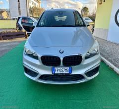 Auto - Bmw 218d active tourer