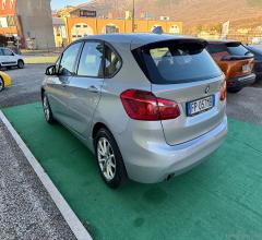 Auto - Bmw 218d active tourer