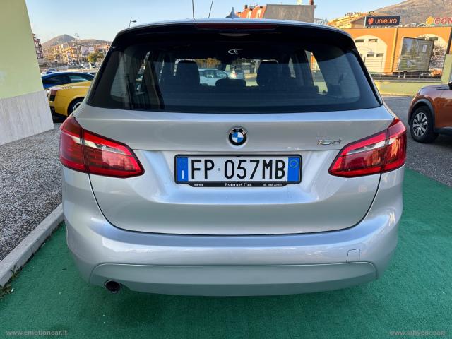 Auto - Bmw 218d active tourer