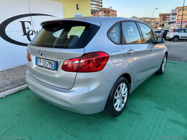 Auto - Bmw 218d active tourer