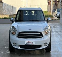 Auto - Mini mini one d countryman