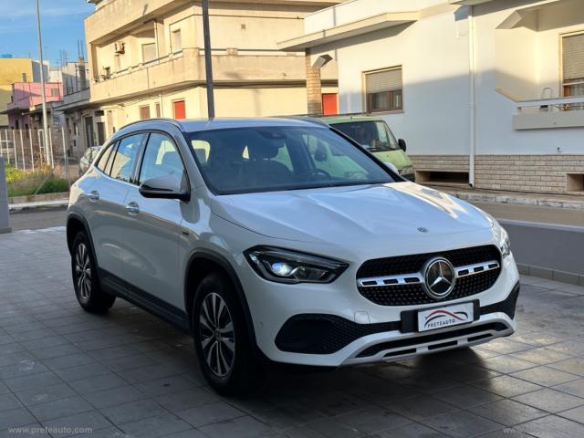 Auto - Mercedes-benz gla 250 e eq-power automatic busin.extra