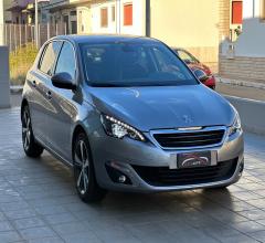 Auto - Peugeot 308 bluehdi 120 s&s allure