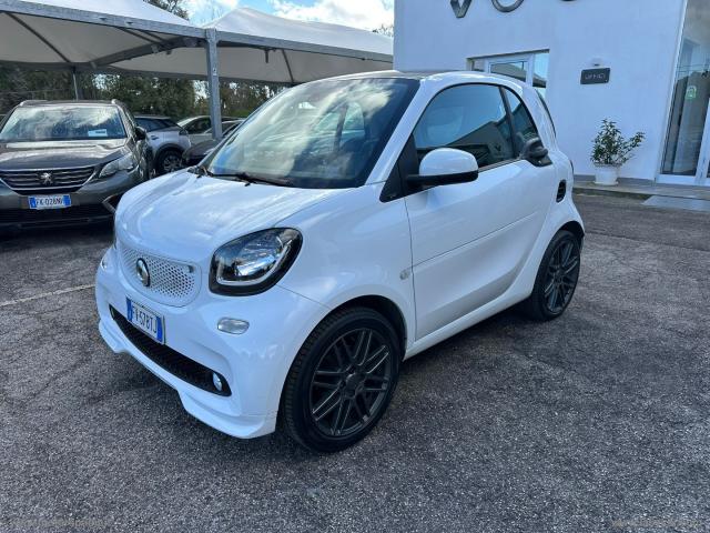 Smart fortwo 90 0.9 turbo twin. brabus style