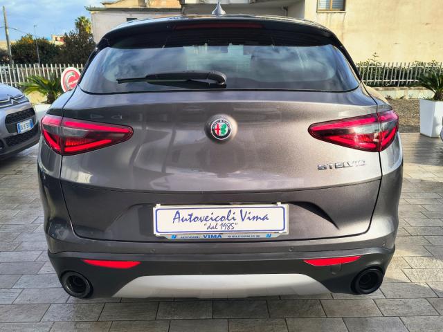 Auto - Alfa romeo stelvio 2.2 t.d. 160cv at8 rwd sup. bus.