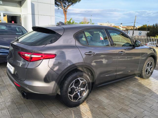 Auto - Alfa romeo stelvio 2.2 t.d. 160cv at8 rwd sup. bus.