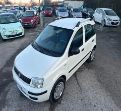 Auto - Fiat panda 1.4 dynamic natural power mamy