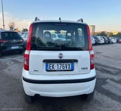 Auto - Fiat panda 1.4 dynamic natural power mamy