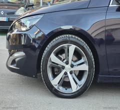 Auto - Peugeot 308 bluehdi 120 s&s allure