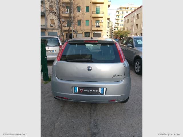 Auto - Fiat grande punto 1.2 5p.