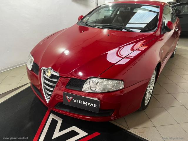 Auto - Alfa romeo gt 1.9 jtdm 16v distinctive