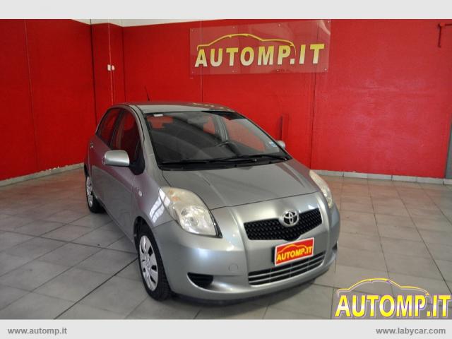 Toyota yaris 1.4 d-4d 5p. m-mt sol